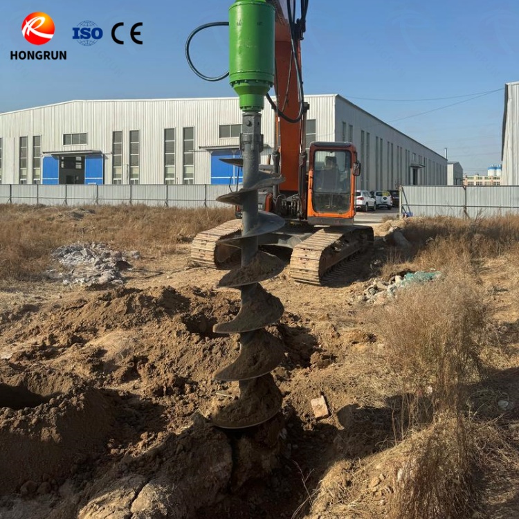 مثقاب لولبي للحفارة